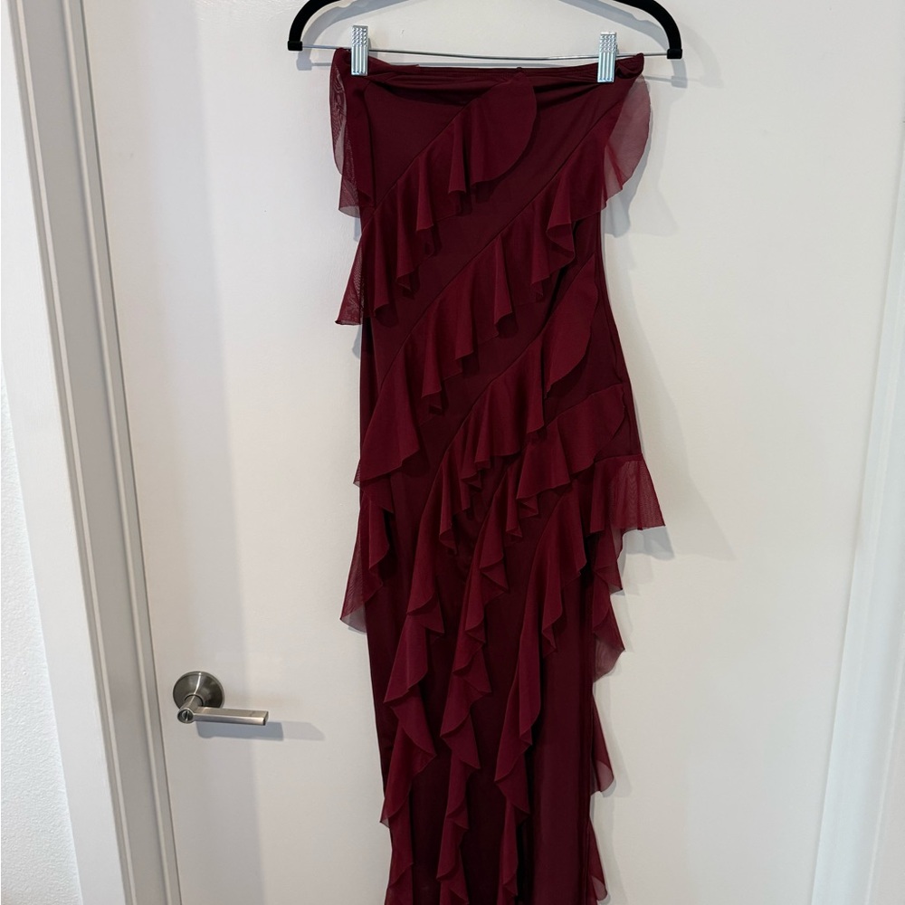 Elegant Burgundy Ruffled Dress